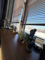 Подоконник «Кристаллит», салон красоты «Valeri Room», 18.04.25